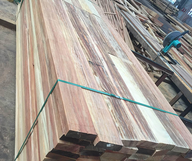 武江芬兰松方木